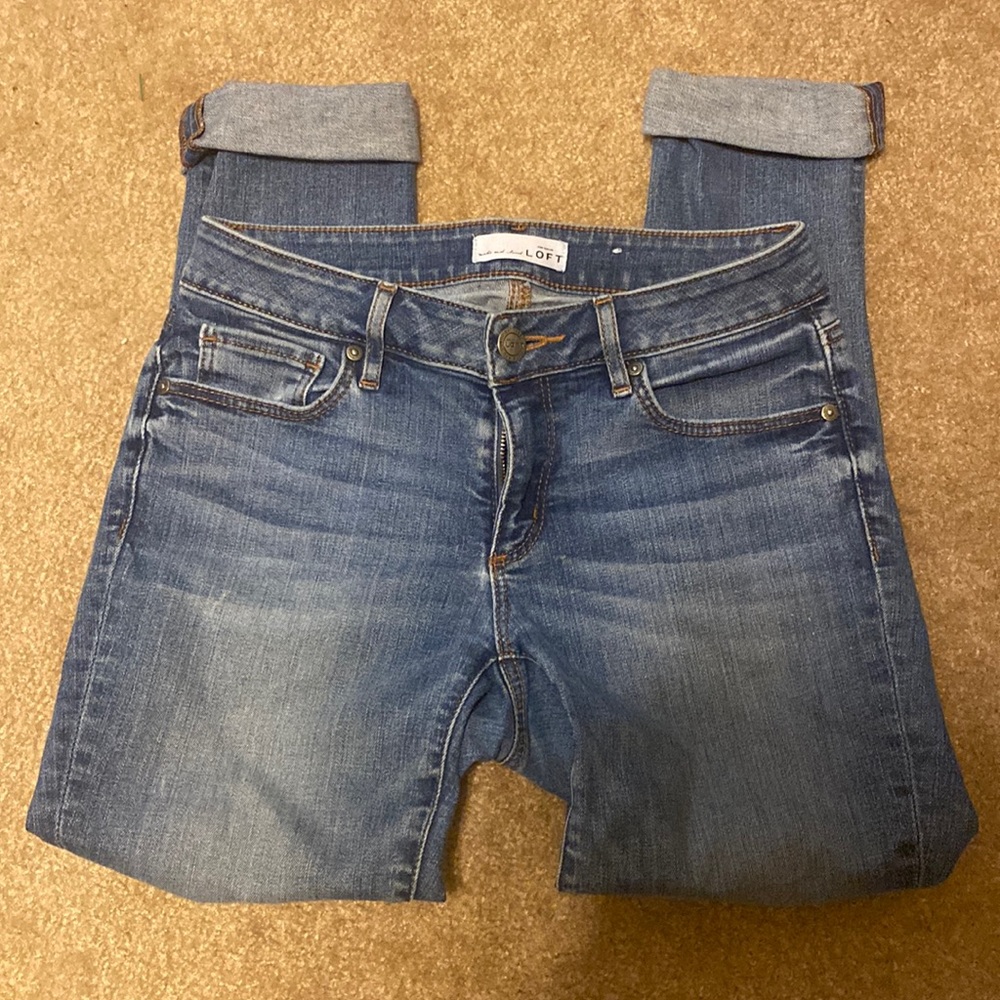 LOFT Curvy Skinny Cropped Jeans